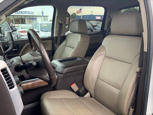 Used 2017 GMC Sierra 1500 SLT w/ SLT Premium Package image 22