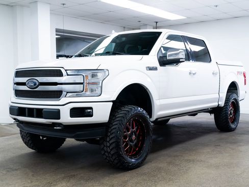 Used 2018 Ford F150 Platinum w/ FX4 Off-Road Package image 3