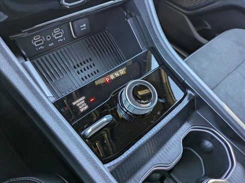 New 2026 Jeep Grand Cherokee Altitude image 12