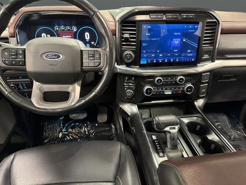 Used 2022 Ford F150 Lariat w/ Equipment Group 502A High image 5