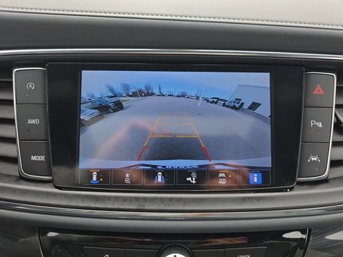 Used 2022 Buick Enclave Essence w/ Experience Buick Package image 28