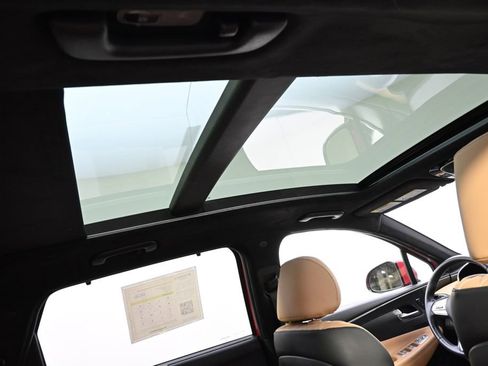 Used 2023 Hyundai Santa Fe Calligraphy w/ Cargo Package image 17