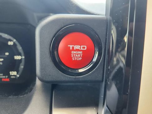 Used 2024 Toyota Tacoma TRD Sport RWD image 20
