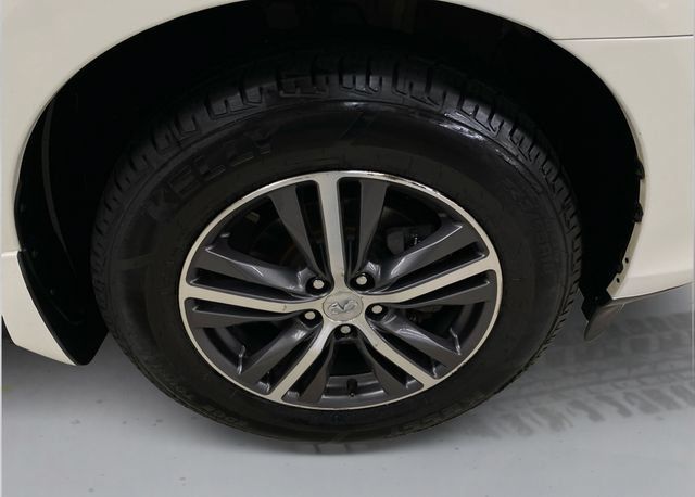 Used 2019 INFINITI QX60 Luxe AWD/4WD image 17