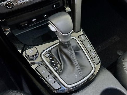 Certified 2024 Kia Seltos EX AWD/4WD image 17