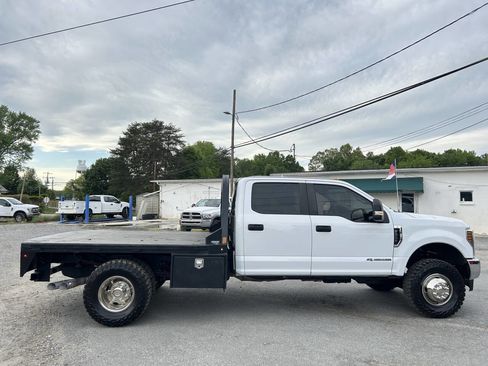 Used 2019 Ford F350 XL w/ Power Equipment Group AWD/4WD image 5