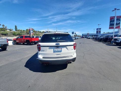 Used 2019 Ford Explorer Sport image 7
