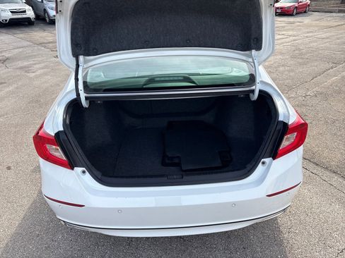 Used 2022 Honda Accord Touring image 23