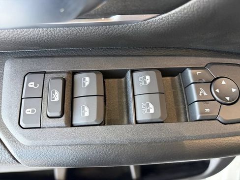 New 2026 RAM 1500 Lone Star AWD/4WD image 17