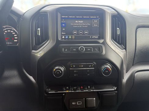 Used 2022 Chevrolet Silverado 1500 Custom w/ Safety Confidence Package image 29