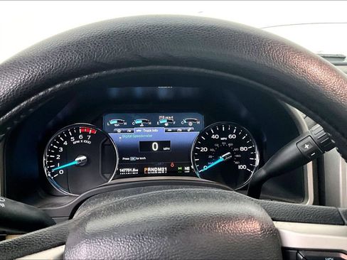 Used 2018 Ford F250 Lariat w/ Lariat Ultimate Package image 28