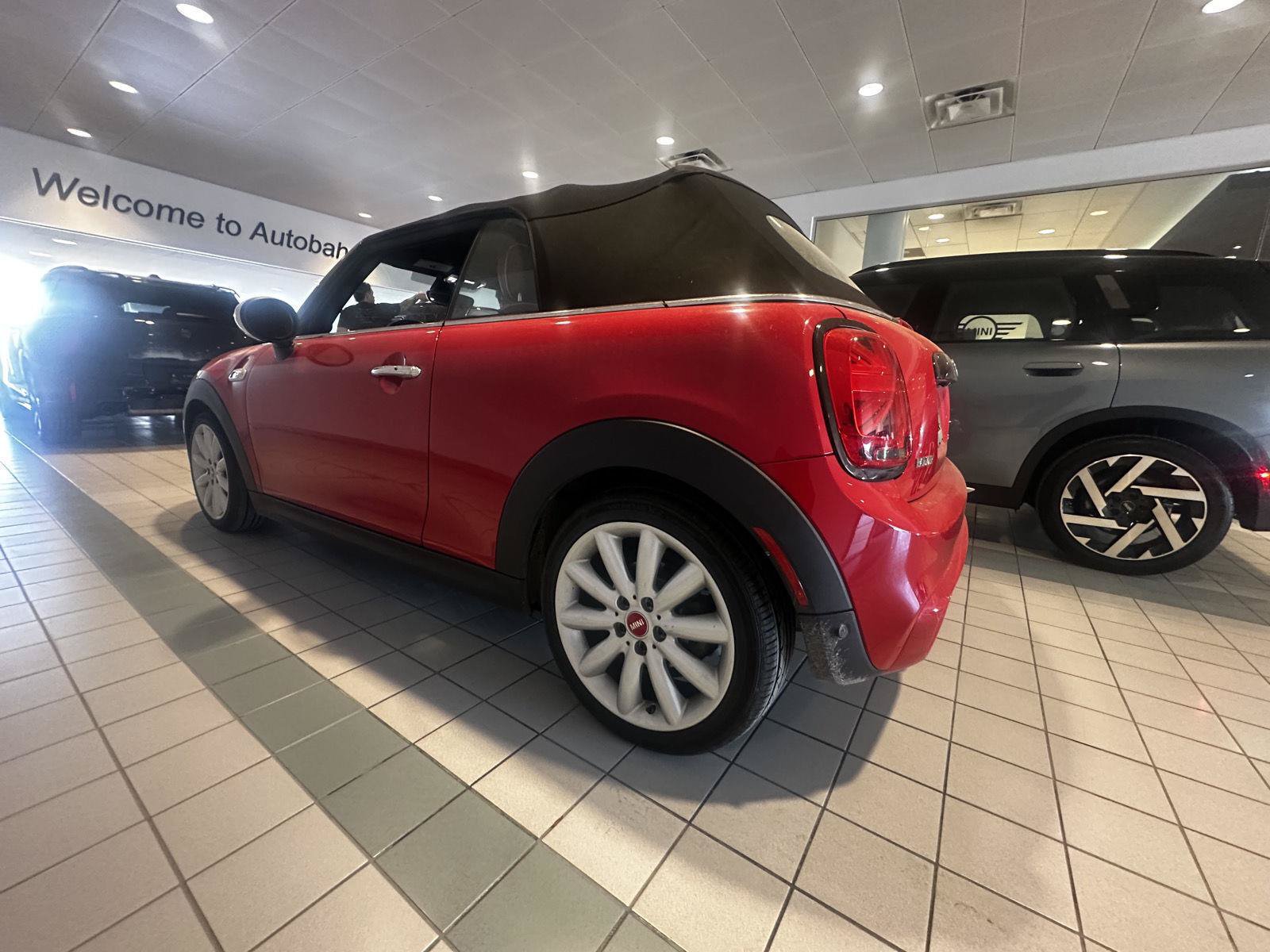 Used 2019 MINI Cooper S FWD image 4