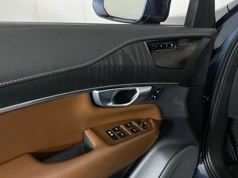 Certified 2024 Volvo XC90 T8 Ultimate AWD/4WD image 29