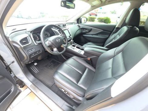 Used 2024 Nissan Murano SV w/ SV Midnight Edition Package image 13