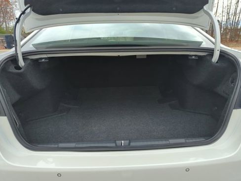 Used 2023 Subaru Legacy Limited image 32