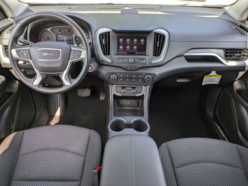 Used 2023 GMC Terrain SLE FWD image 15