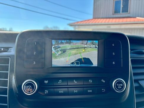 Used 2023 Ford Transit 250 Medium Roof image 19