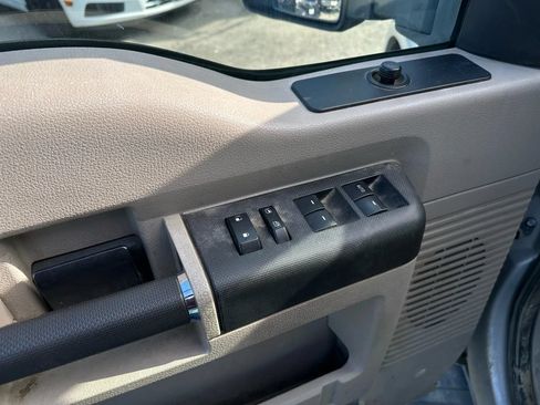 Used 2008 Ford F350 XLT RWD image 12