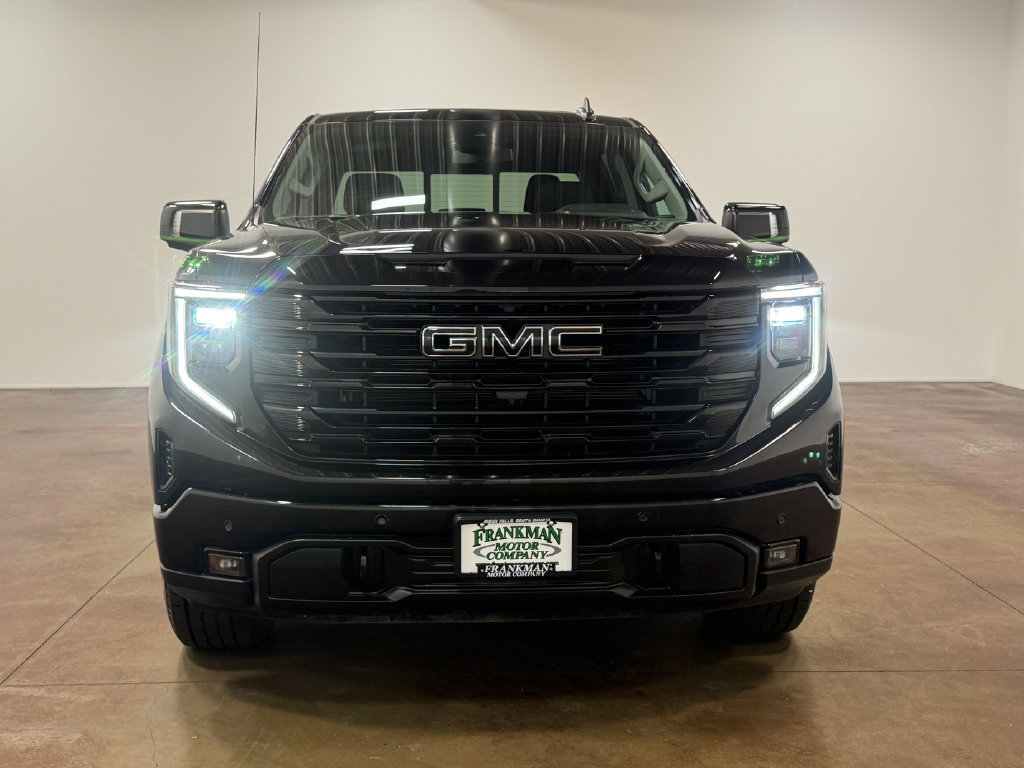 Used 2024 GMC Sierra 1500 Elevation w/ Elevation Premium Package AWD/4WD image 30