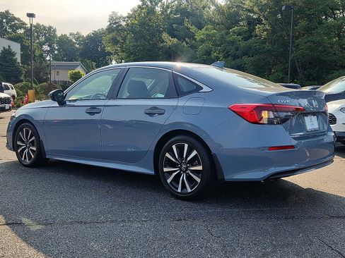 Certified 2023 Honda Civic EX image 4