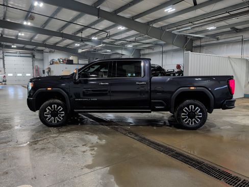 Used 2024 GMC Sierra 3500 Denali Ultimate image 5