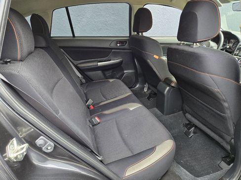 Used 2017 Subaru Crosstrek 2.0i Premium image 22