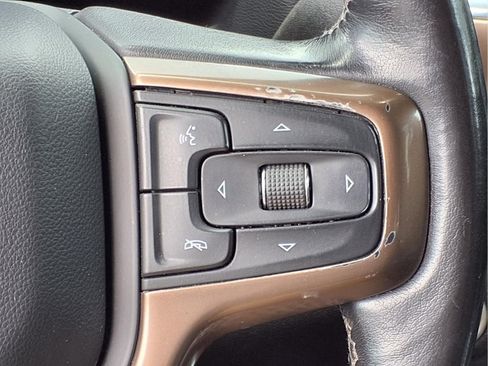 Used 2022 Chevrolet Silverado 2500 High Country AWD/4WD image 15