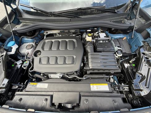 New 2026 Volkswagen Tiguan SE R-Line AWD/4WD image 16