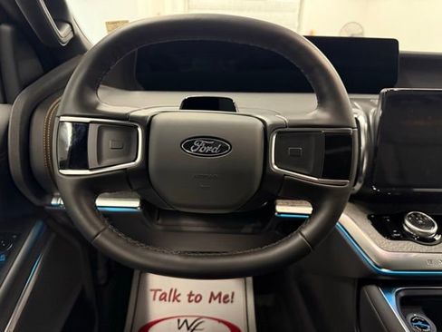 New 2026 Ford Expedition Tremor image 19