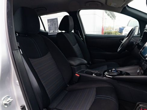 Used 2023 Nissan Leaf SV Plus image 25