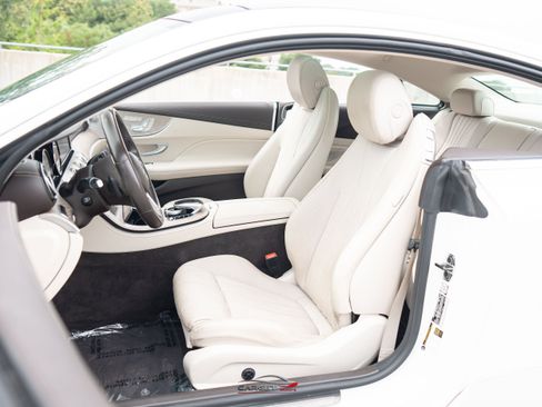 Used 2019 Mercedes-Benz E 450 4MATIC Coupe w/ AMG Line Package image 13