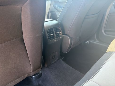 Used 2024 Ford Escape Active FWD image 19