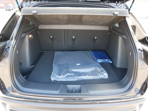 New 2026 Chevrolet Trax RS w/ Driver Confidence Package FWD image 10