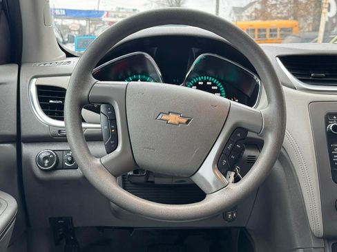 Used 2016 Chevrolet Traverse LS AWD/4WD image 16