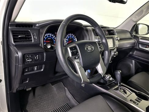 Used 2018 Toyota 4Runner SR5 image 10