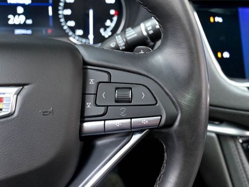 Used 2022 Cadillac XT6 Luxury FWD image 63