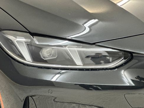 Certified 2025 BMW 430i Coupe w/ Premium Package image 10