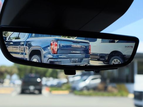 Certified 2026 GMC Yukon Denali Ultimate w/ LPO, Illumination Package image 15