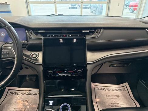 Used 2021 Jeep Grand Cherokee L Limited image 27