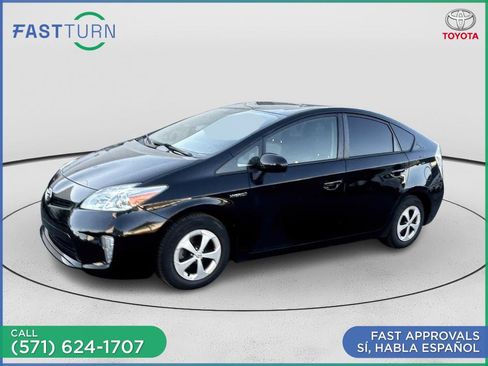 Used 2014 Toyota Prius Four FWD image 17