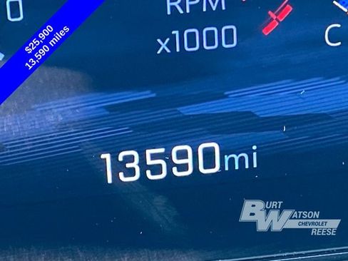 Used 2025 Chevrolet Equinox LT w/ Convenience Package II FWD image 25
