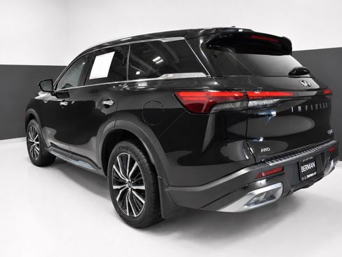 Used 2023 INFINITI QX60 Sensory w/ Cargo Package AWD/4WD image 3
