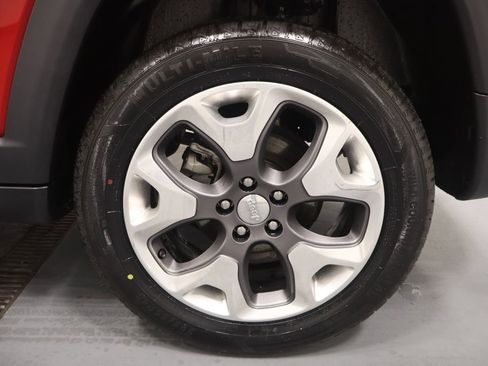 Certified 2021 Jeep Compass Limited image 25