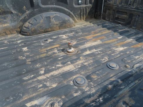 Used 2019 Ford F250 XLT w/ XLT Value Package image 17