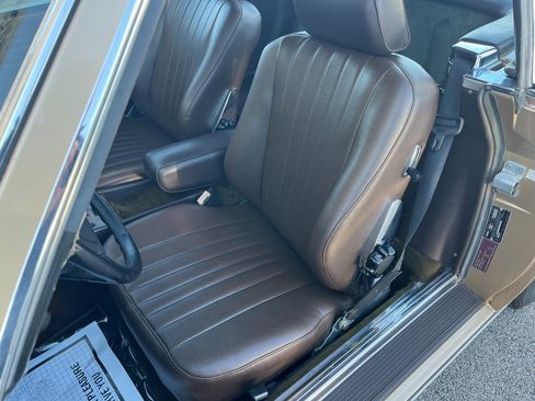 Used 1987 Mercedes-Benz 560 SL image 26