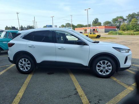 Used 2023 Ford Escape Active AWD/4WD image 7