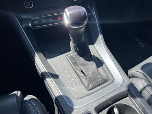 Certified 2025 Audi Q3 2.0T Premium AWD/4WD image 26