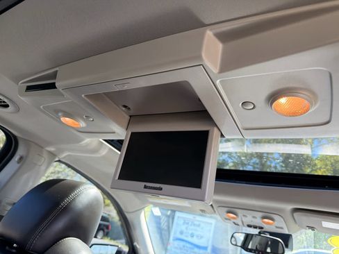 Used 2016 GMC Acadia SLT w/ Premium Edition image 13