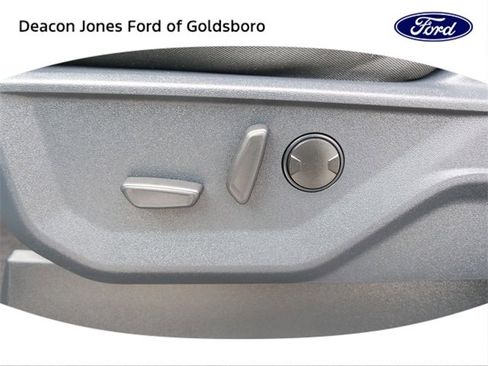 Certified 2022 Ford F150 XLT w/ Equipment Group 302A High image 17