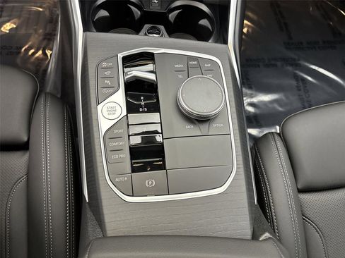 New 2026 BMW 330i xDrive Sedan w/ Convenience Package image 23
